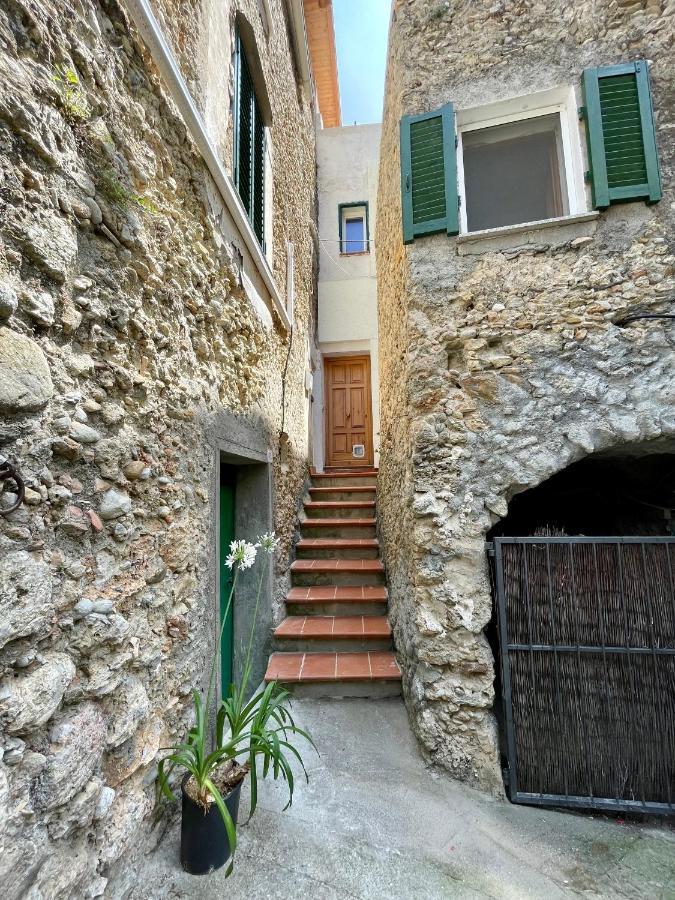 La Terrazza Di Seglia Apartment Вентимиля Екстериор снимка